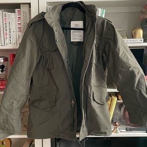 Vintage heavy duty olive green army jacket